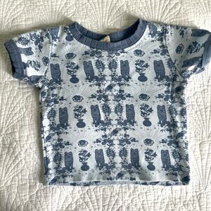 Kate Quinn Ringer Tee in Blue Wolf